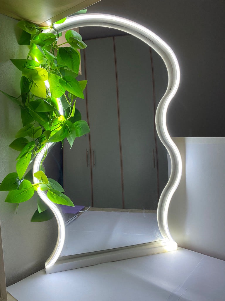 Specchio illuminato